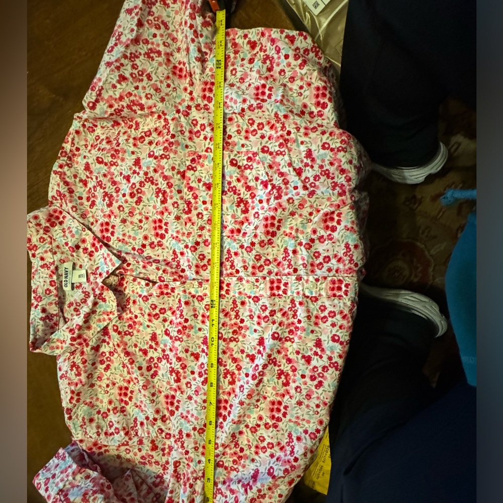 Old Navy Pink and Red Floral Shirt - Picture 4 of 7